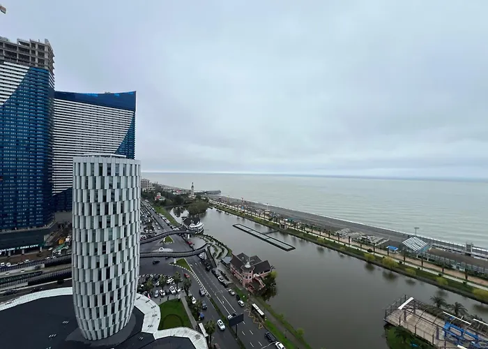 Batumi Courttyard Great Holidays