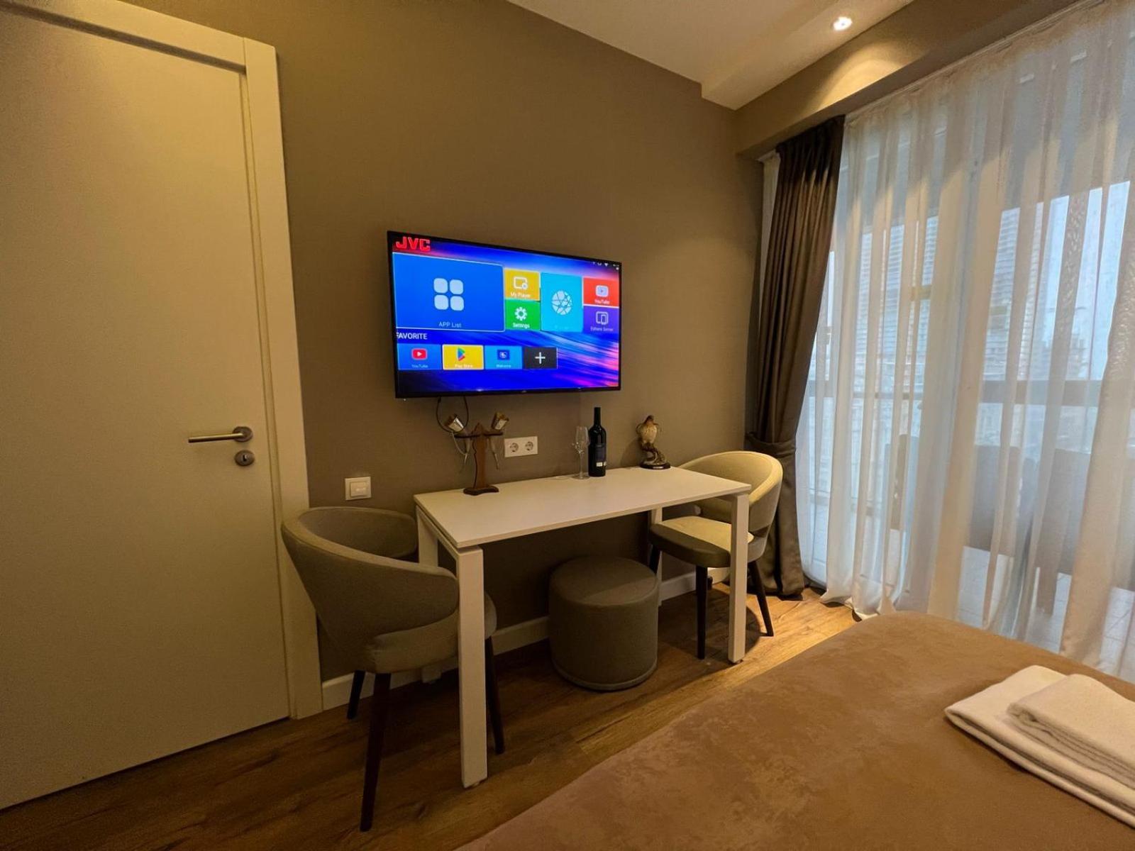 Courttyard Great Holidays Appartement Batoumi