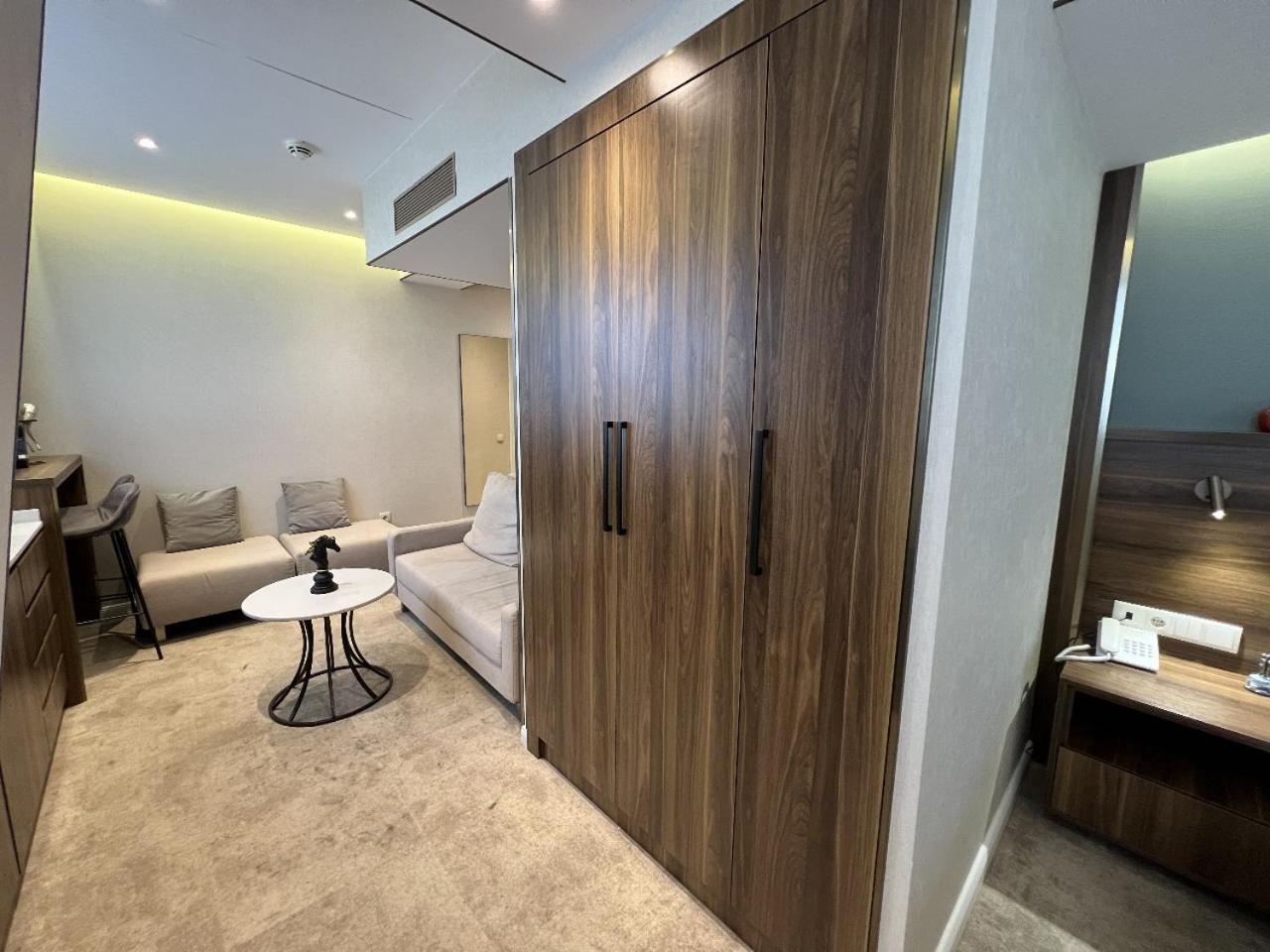 Apartment Courttyard Great Holidays *